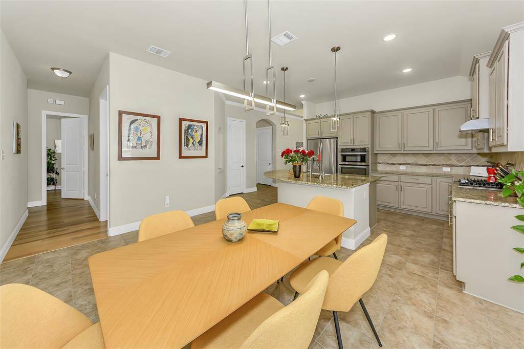 17642 Plumeria Lane, Dallas, TX 75252