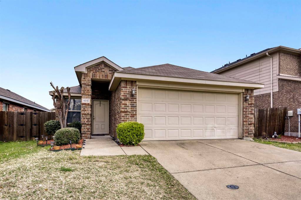 4010 Ridgetop Drive, Heartland, TX 75126