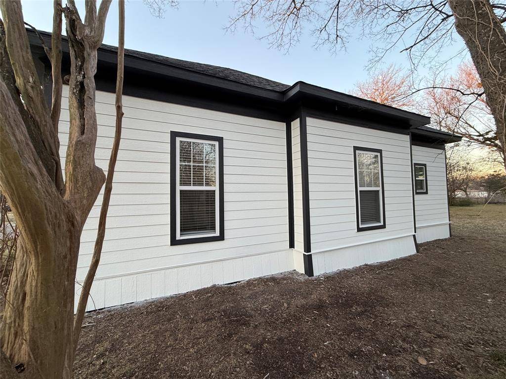 110 Mill Street, Cumby, TX 75433