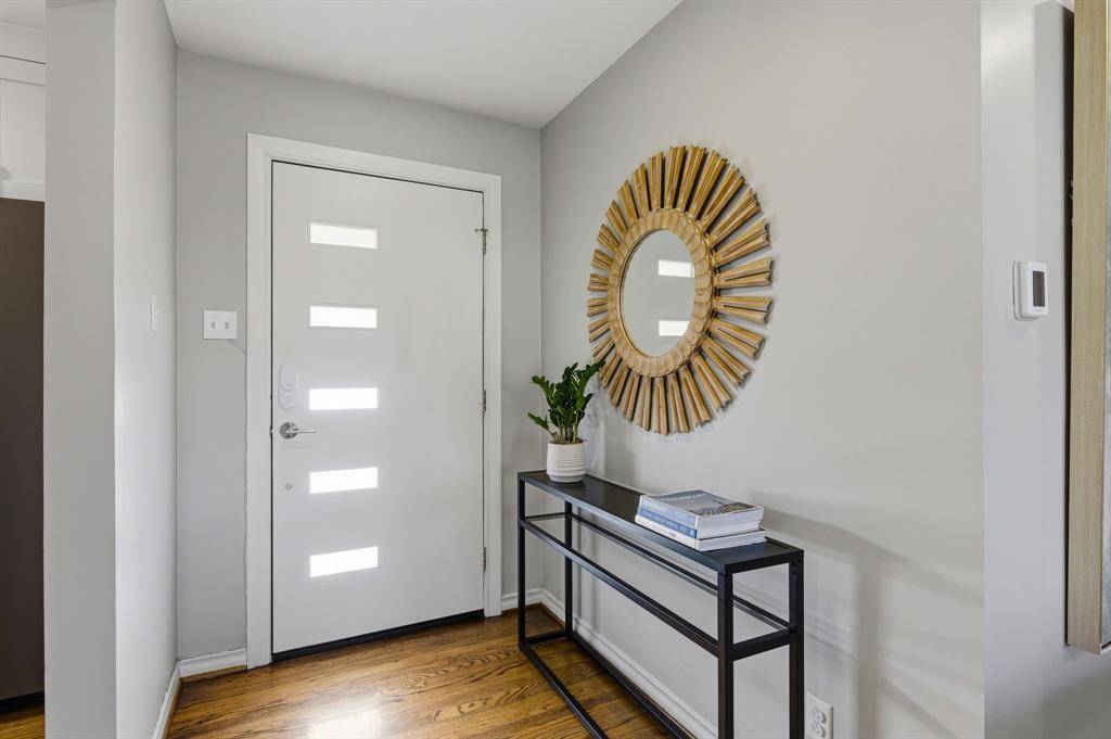 10123 Solta Drive, Dallas, TX 75218