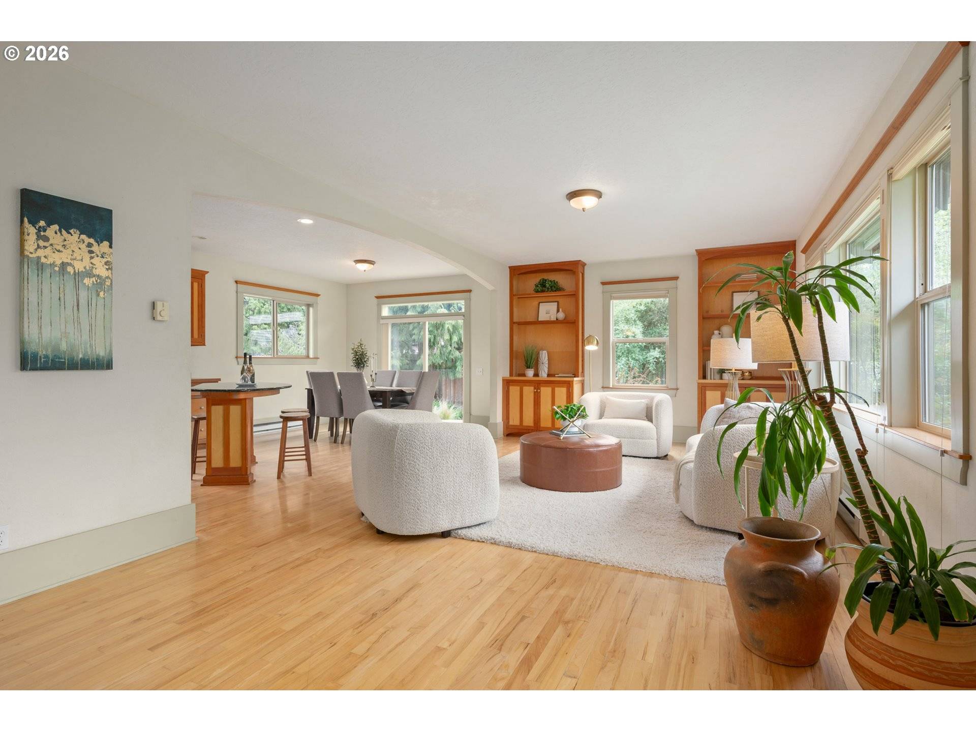 2455 EMERALD ALY, Eugene, OR 97403