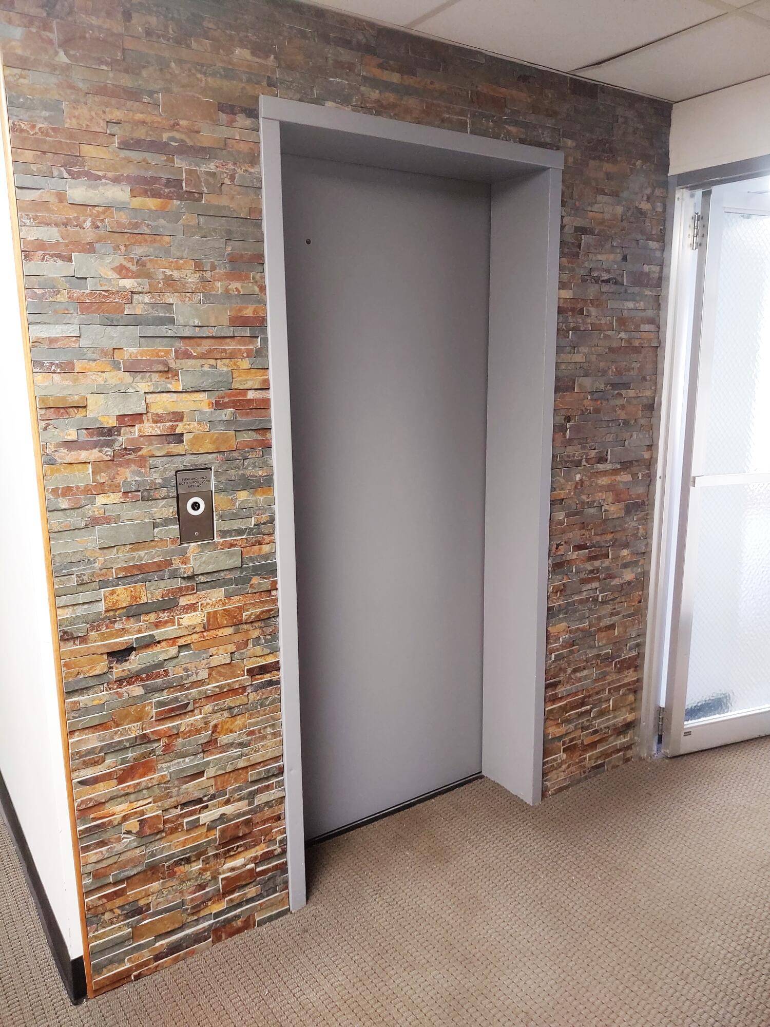 131 E Columbia AVE, Battle Creek City, MI 49015