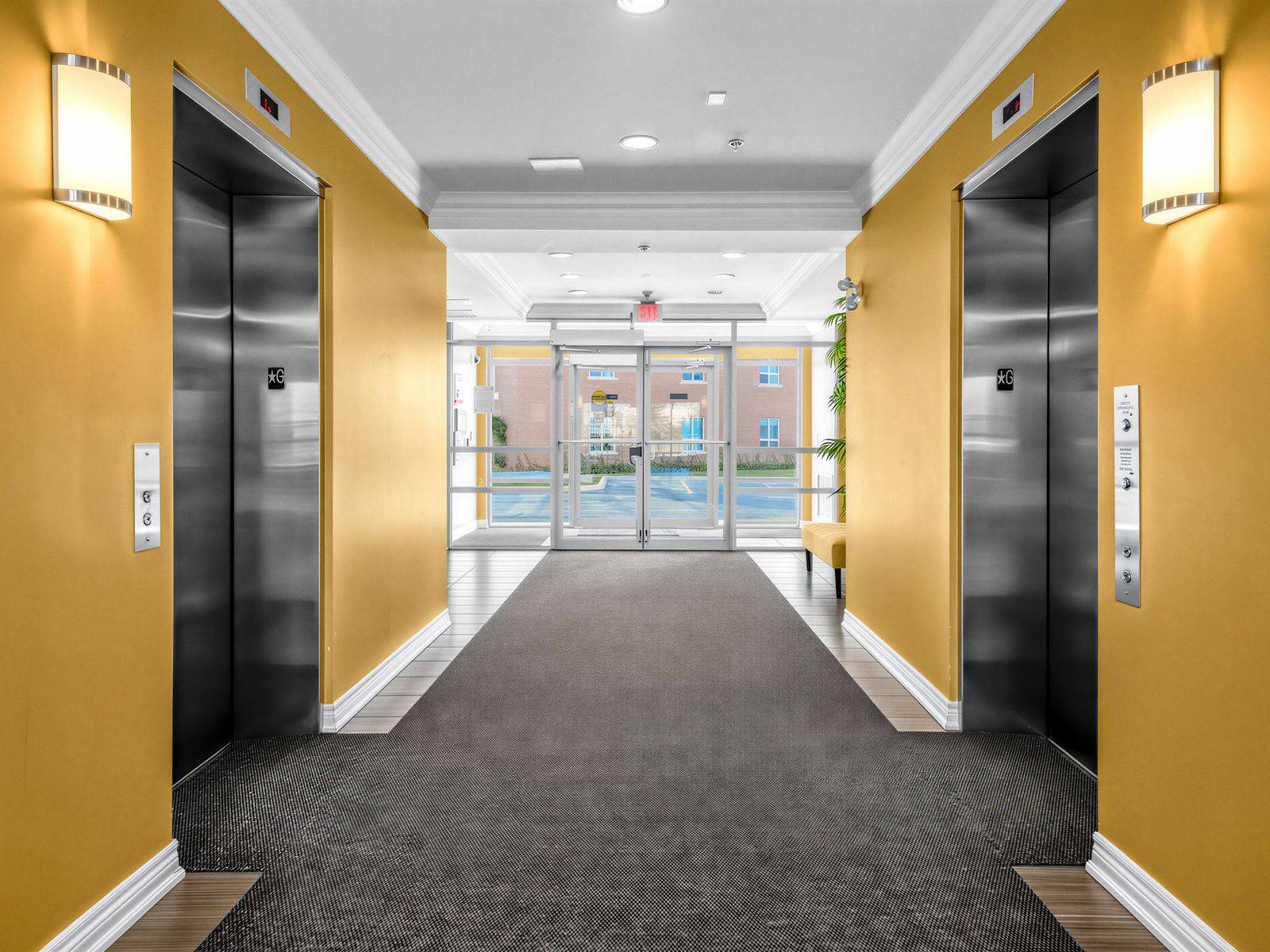 1421 Costigan RD #414, Milton, ON L9T 2N4