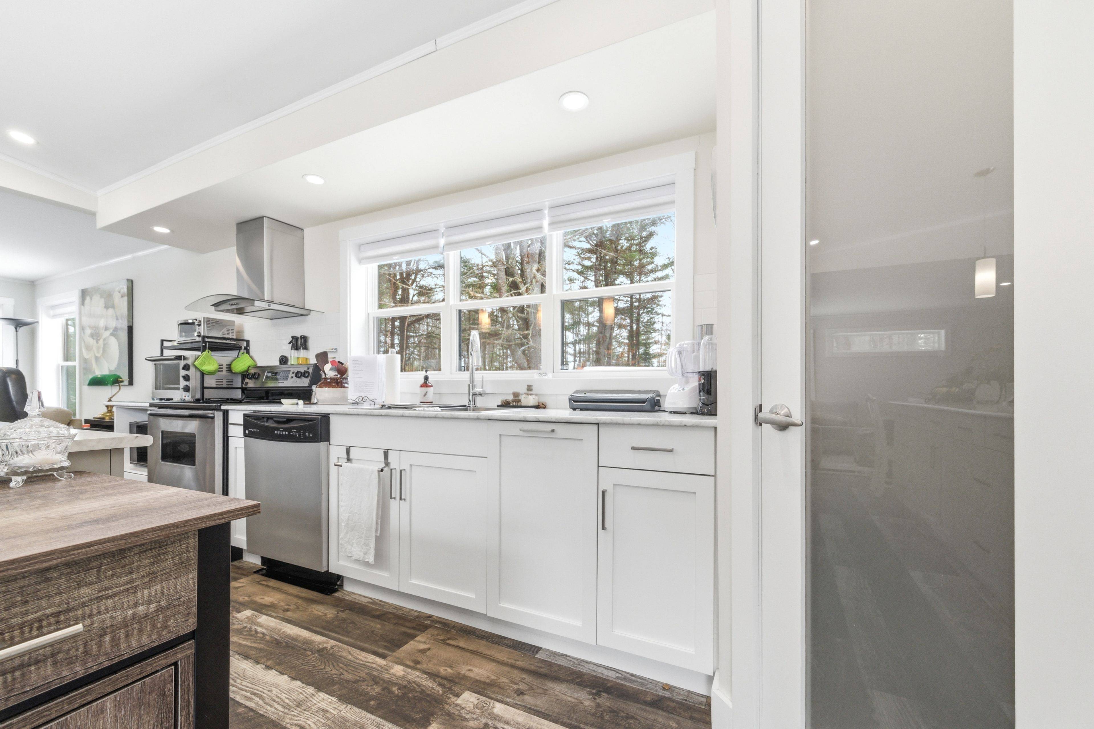 23 Hunters Run LN, Laurentian Hills, ON K0J 1P0