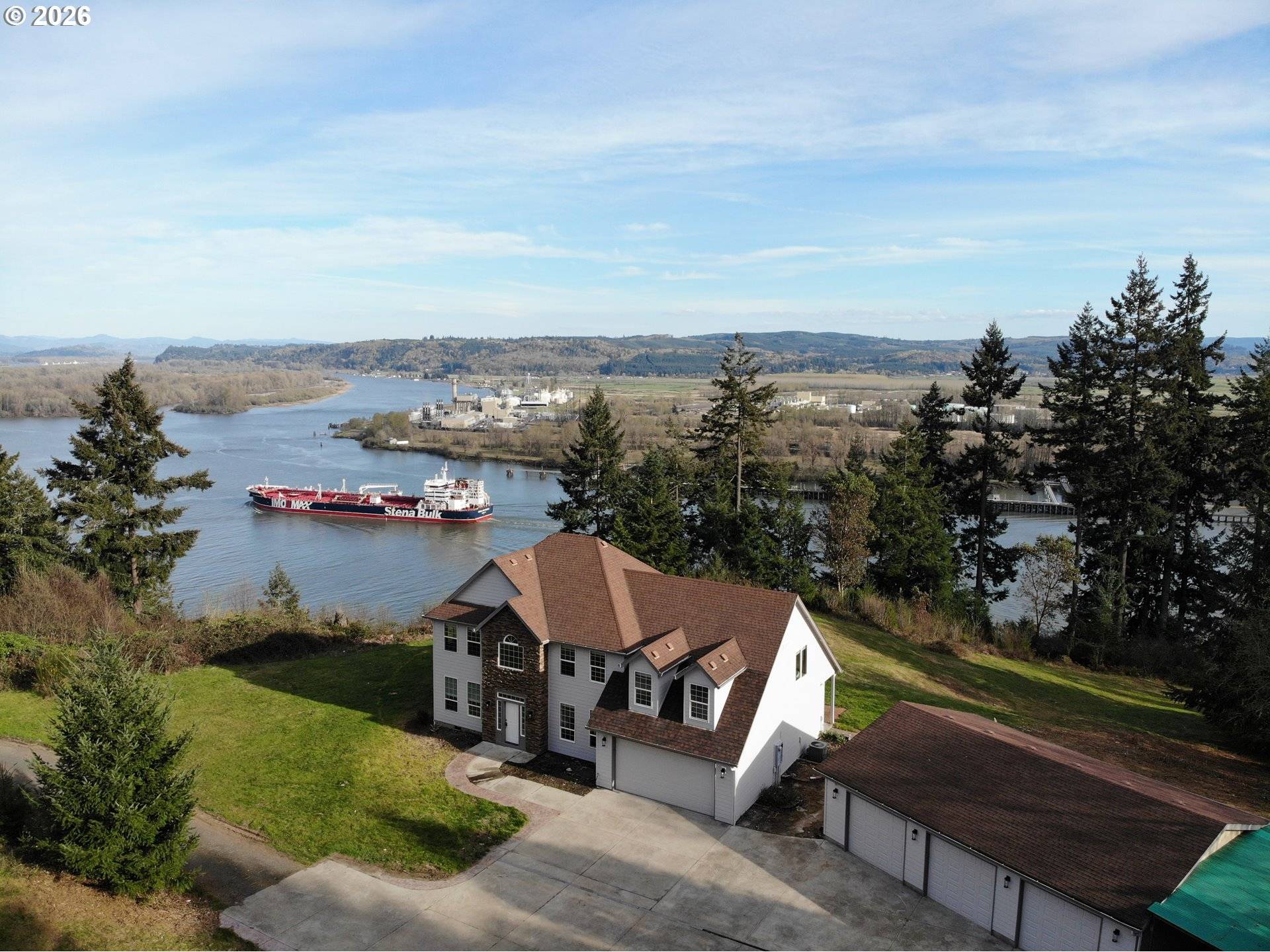 310 CEDAR HILLS RD, Longview, WA 98632