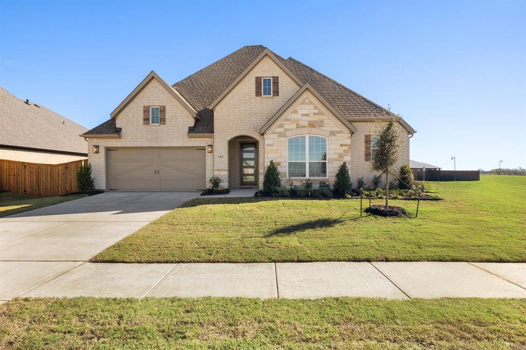 184 Mountain Laurel Drive, Waxahachie, TX 75165