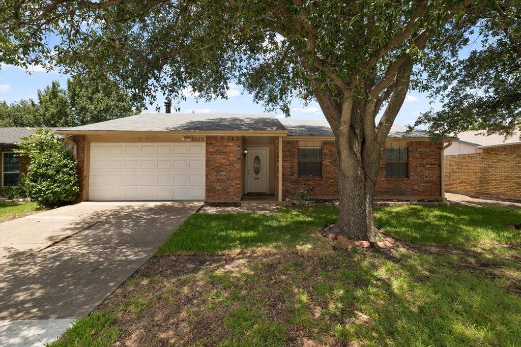 5529 Gates Drive, The Colony, TX 75056