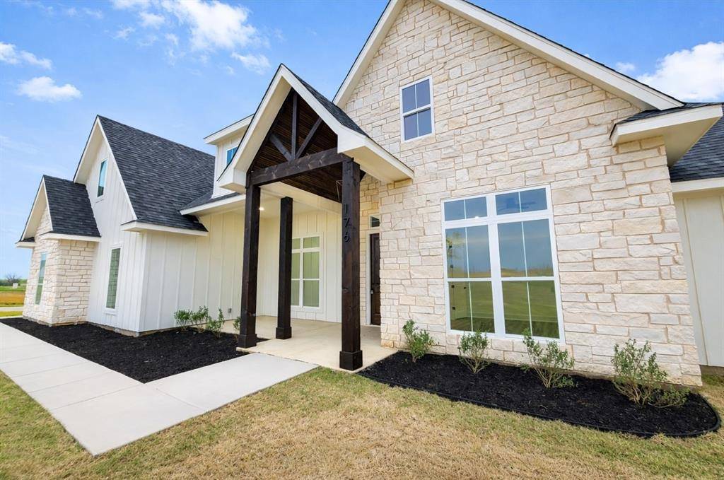 176 Vaughn Lane, Calera, OK 74730