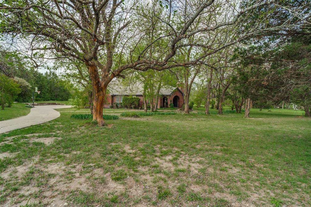 305 Cedar Hill Circle, Lowry Crossing, TX 75407