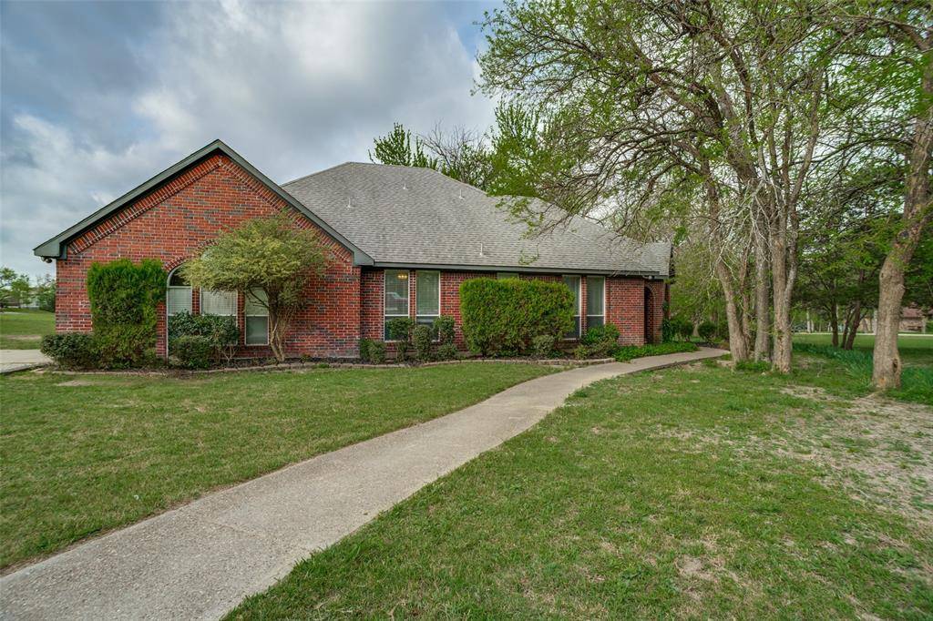 305 Cedar Hill Circle, Lowry Crossing, TX 75407