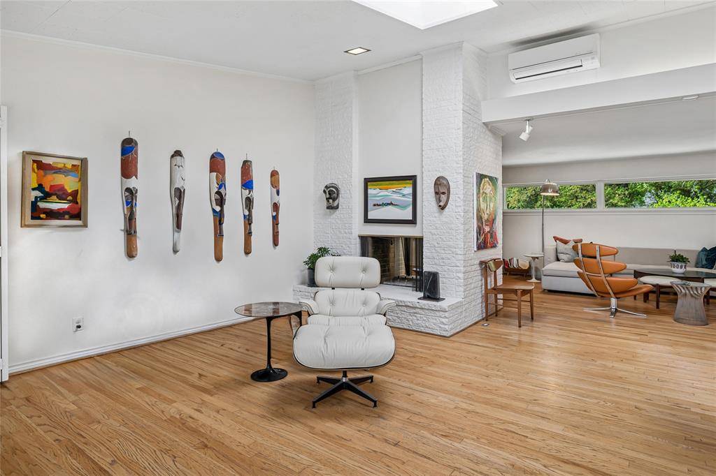 7240 Yamini Drive, Dallas, TX 75230