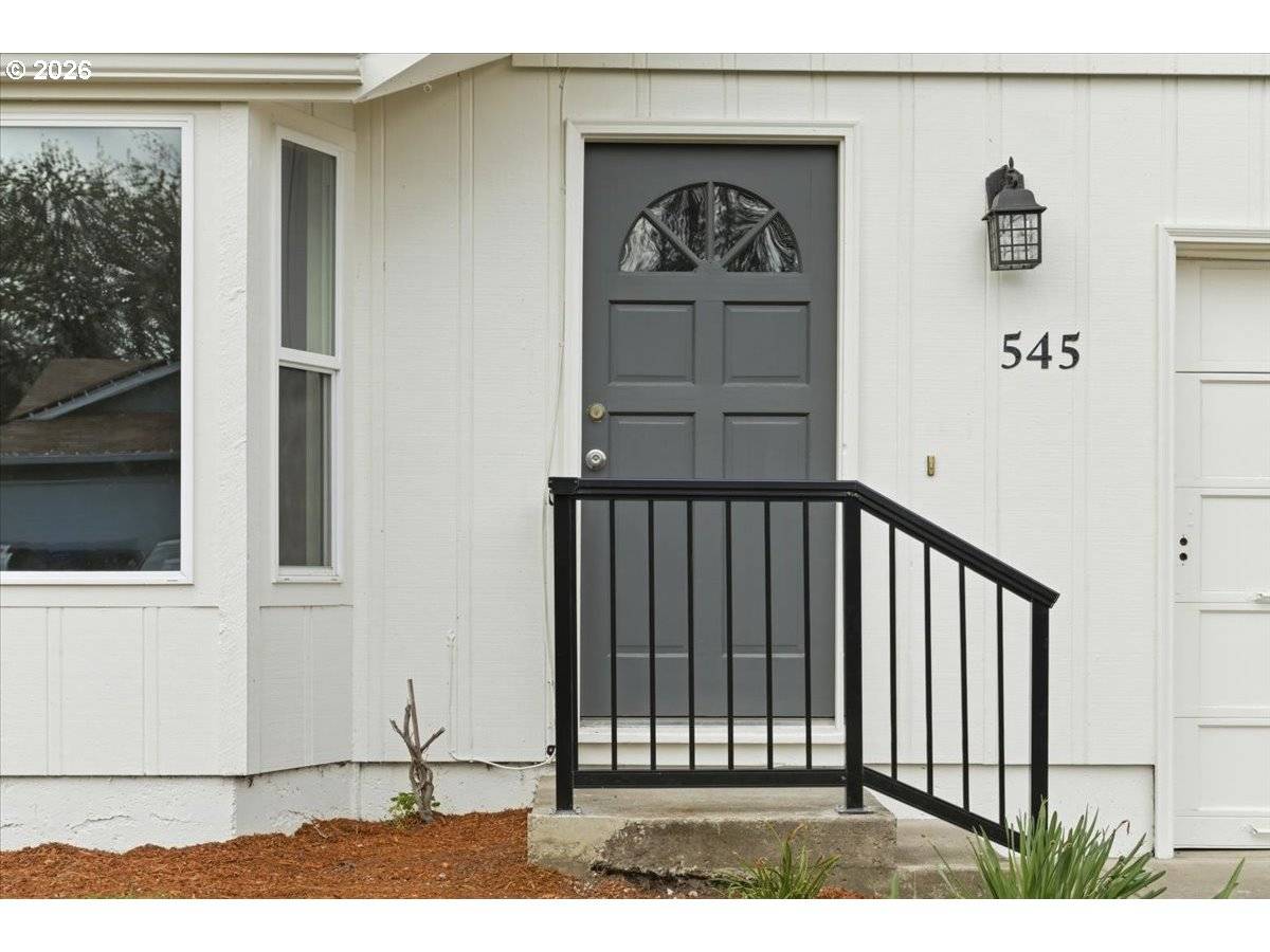 545 BALDWIN AVE NE, Salem, OR 97301