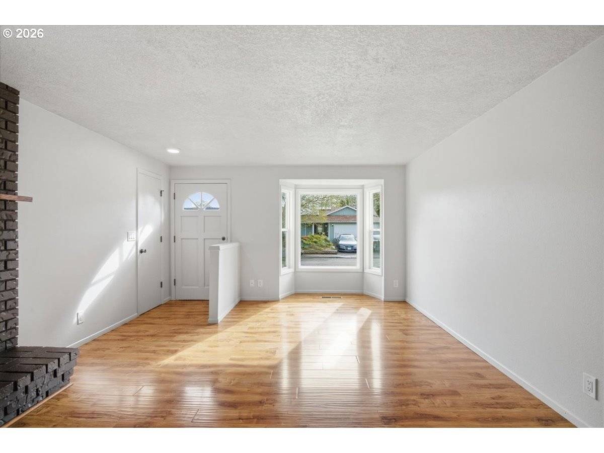 545 BALDWIN AVE NE, Salem, OR 97301