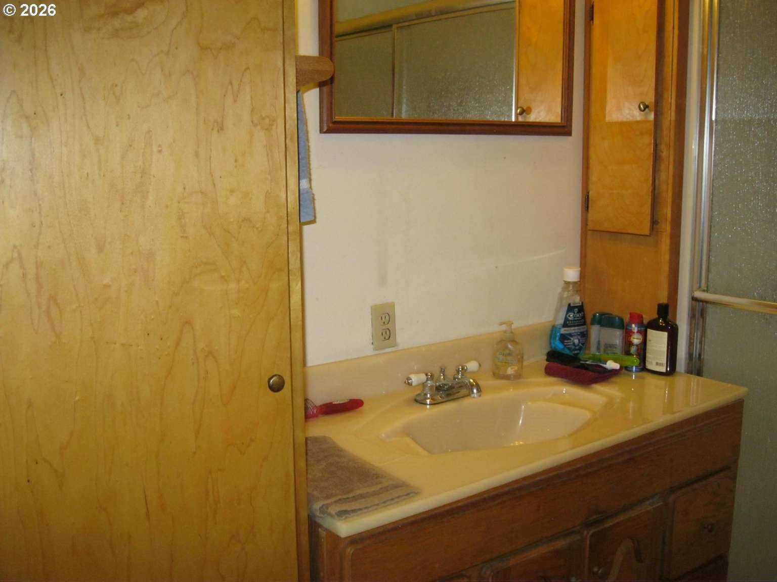 434 NE NEAL LN, Myrtle Creek, OR 97457