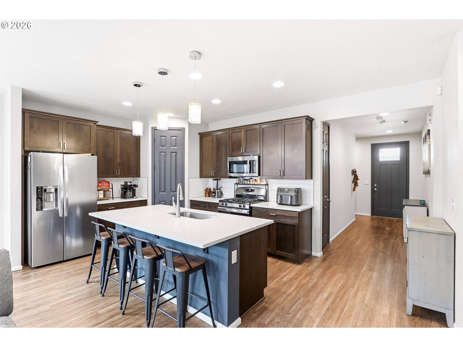 1566 N SPRUCE ST, Canby, OR 97013