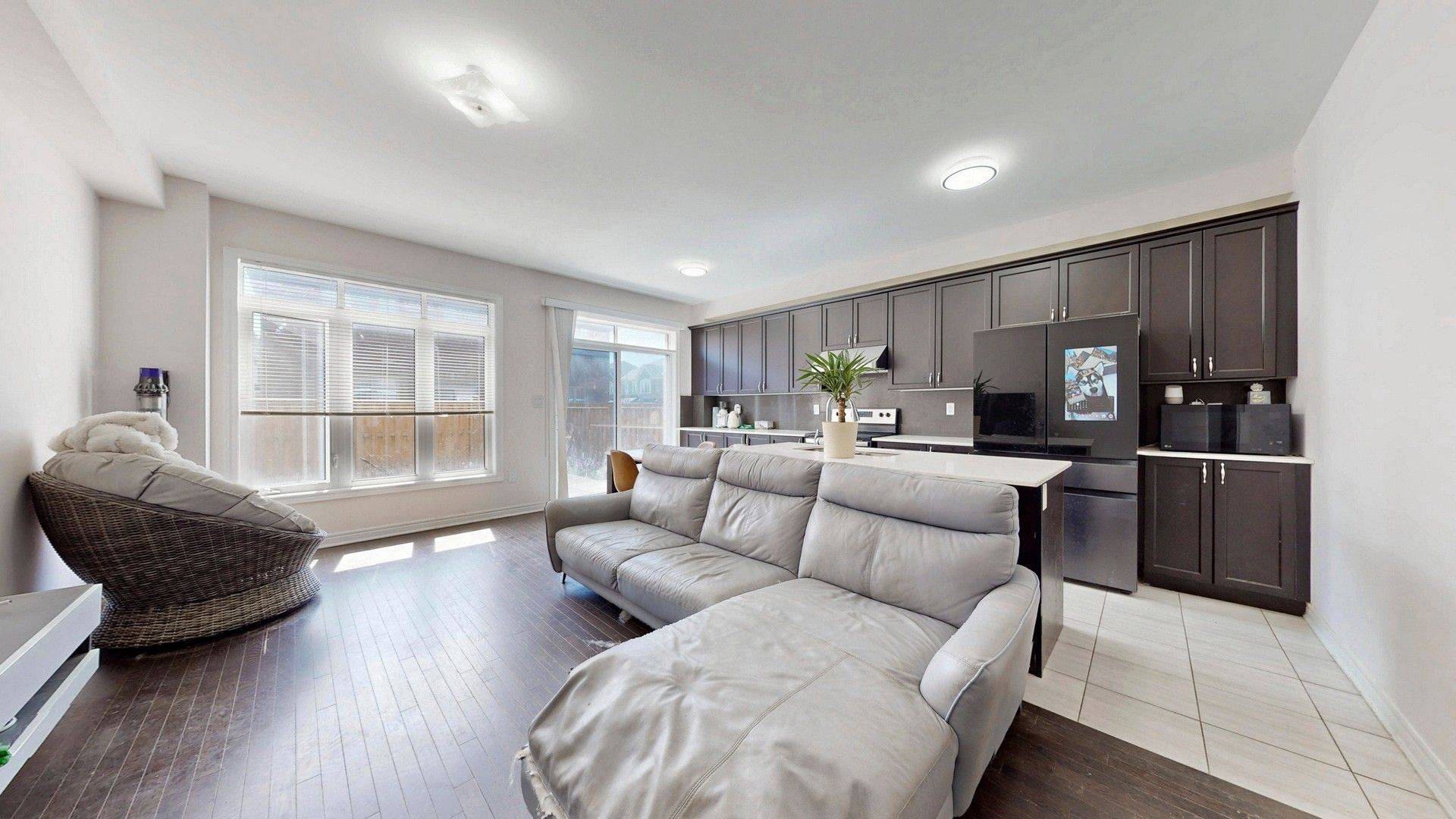 13 Titan TRL, Markham, ON L3S 0E2