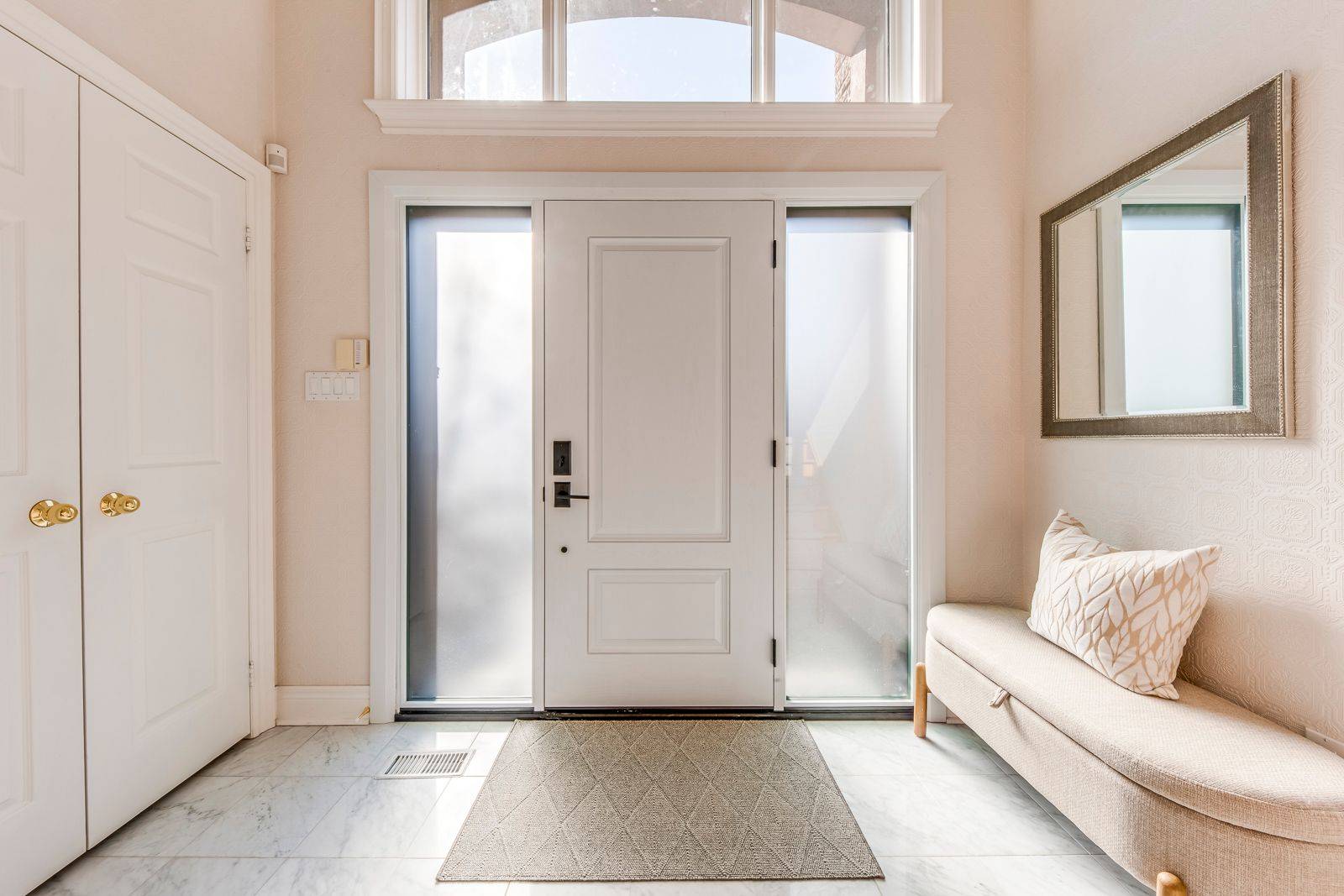 2303 HILL RIDGE CT #5, Oakville, ON L6M 3N3