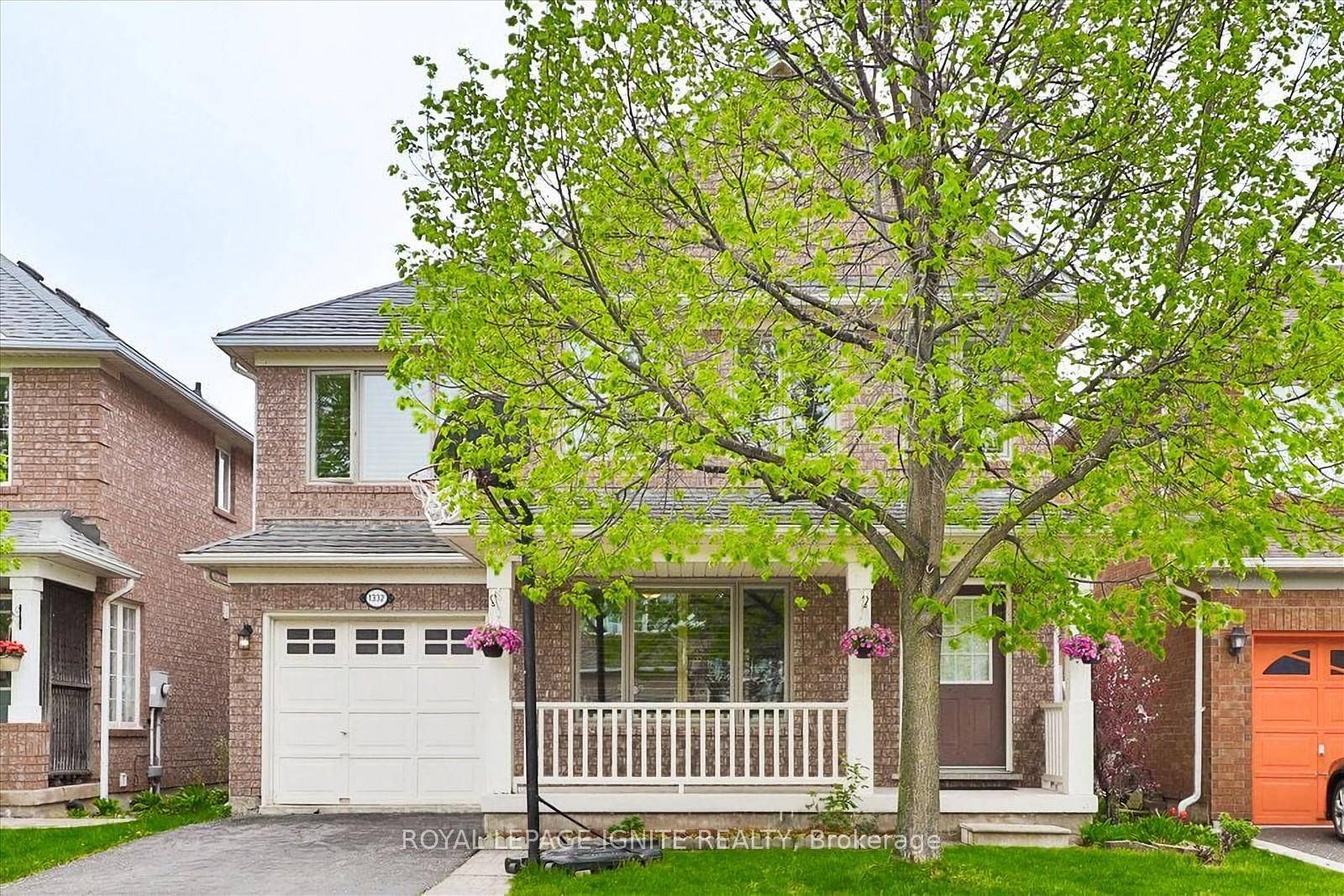 1332 Sagewood CRES, Oakville, ON L6M 4A4