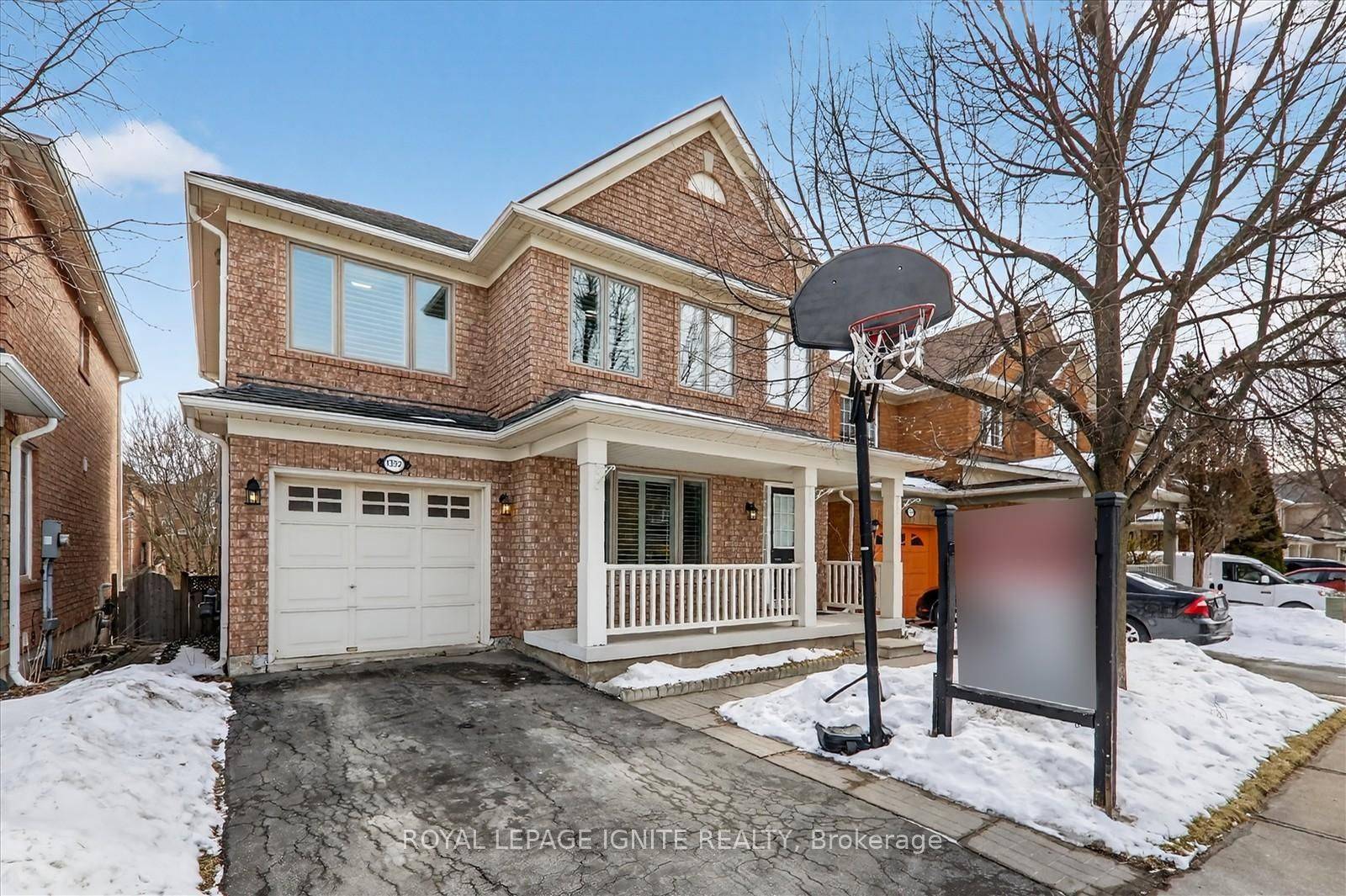 1332 Sagewood CRES, Oakville, ON L6M 4A4