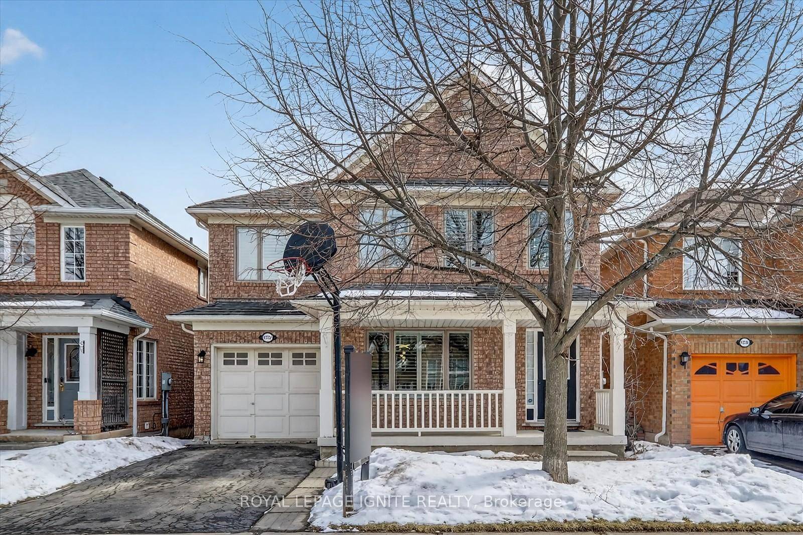 1332 Sagewood CRES, Oakville, ON L6M 4A4