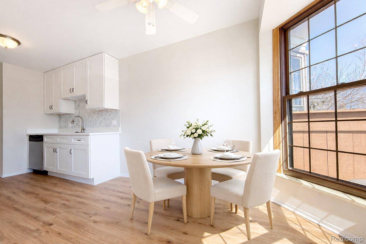 22211 Pondview #Unit 27, Novi, MI 48375