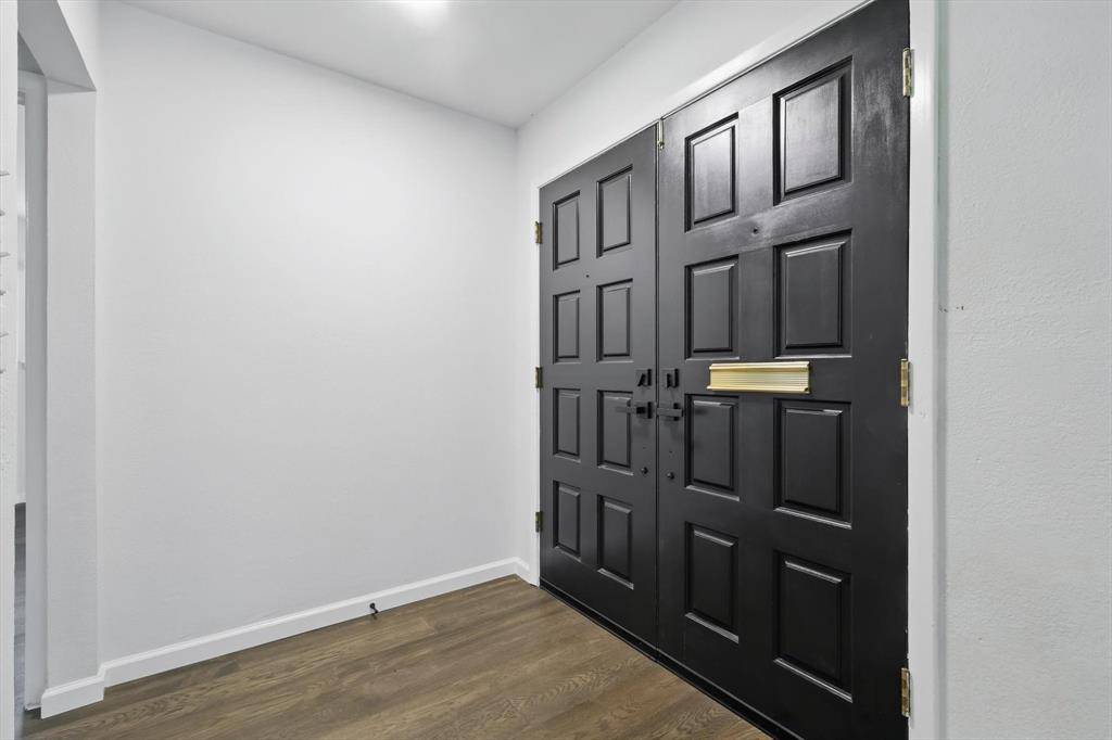 4512 Starlight Drive, Haltom City, TX 76117