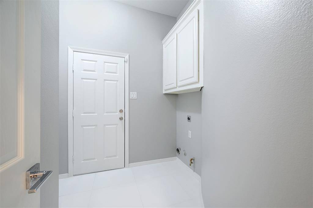 18107 Frankford Lakes Circle, Dallas, TX 75252