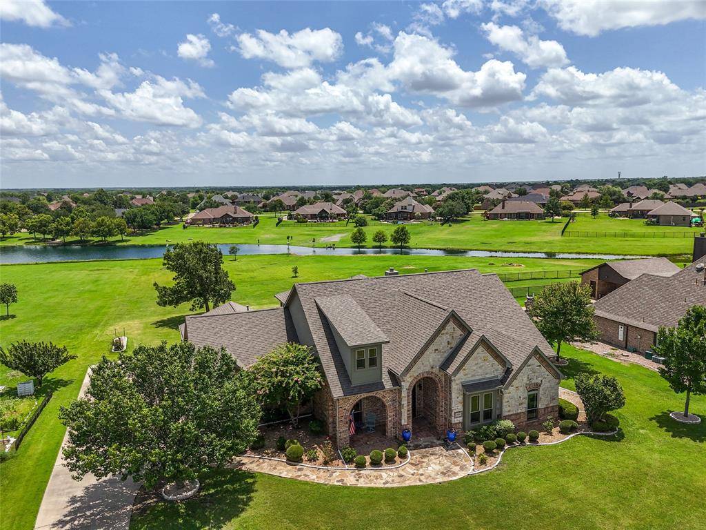 10204 County Road 213, Talty, TX 75126