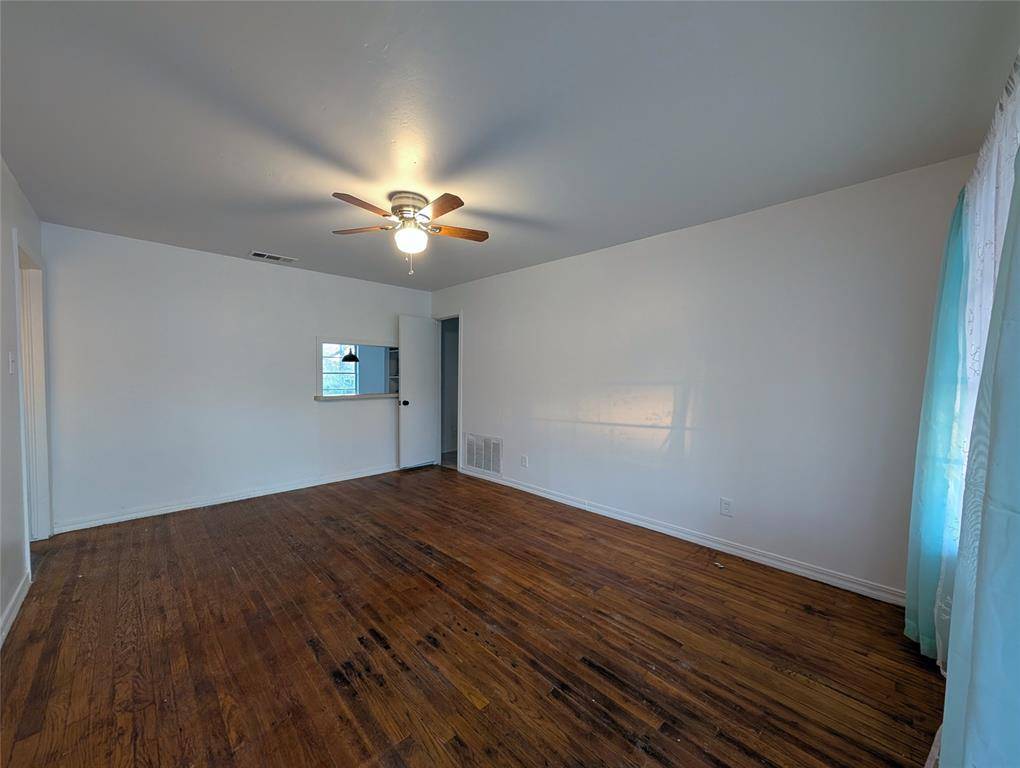 613 Grande Drive, Mesquite, TX 75149