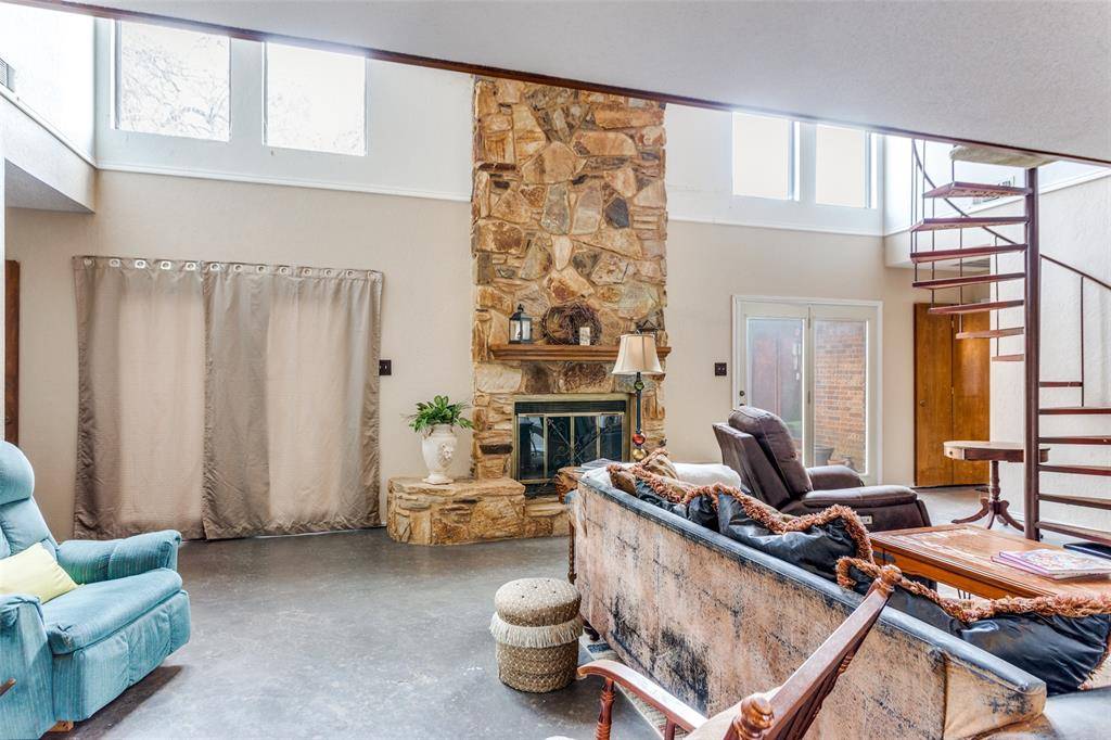 408 Pecan Court, Alvarado, TX 76009