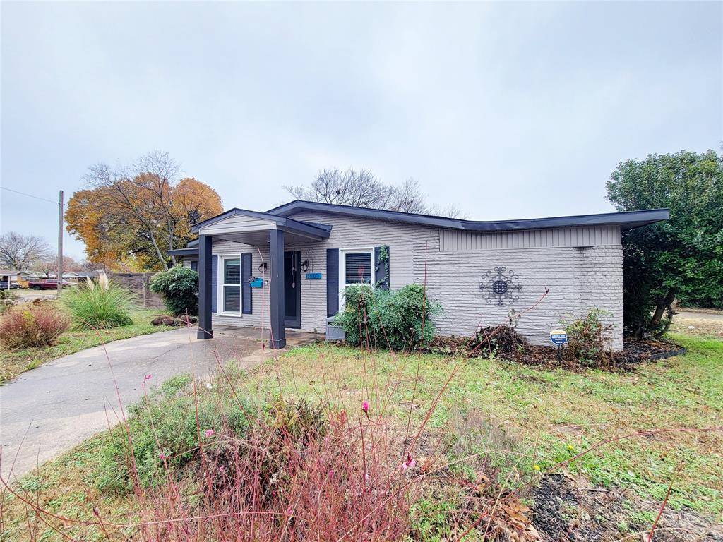 2130 Dunloe Avenue, Dallas, TX 75228