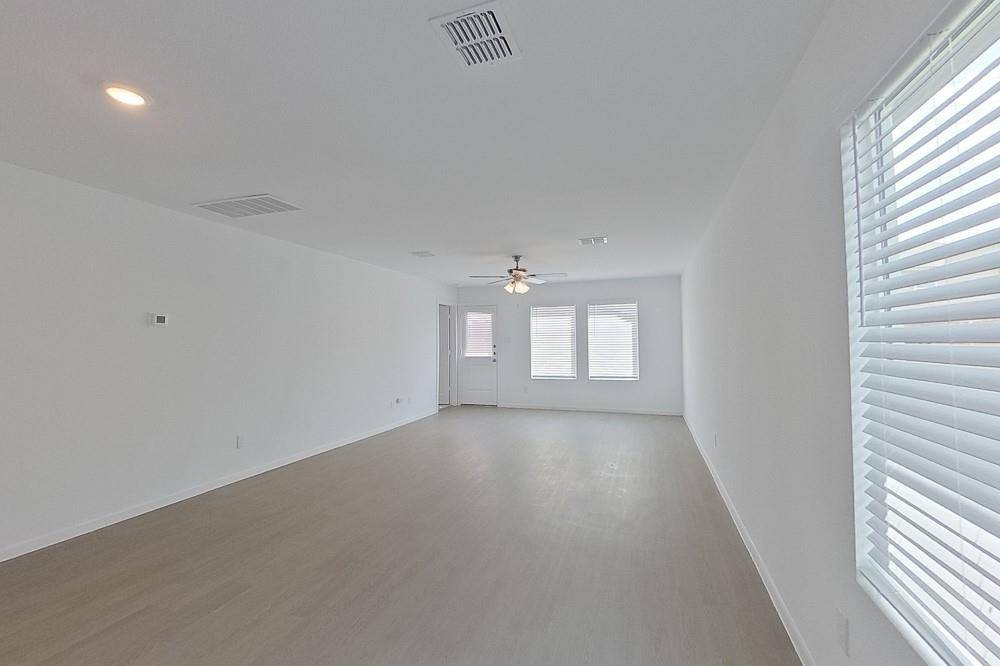 907 Ponderosa Lane, Princeton, TX 75407