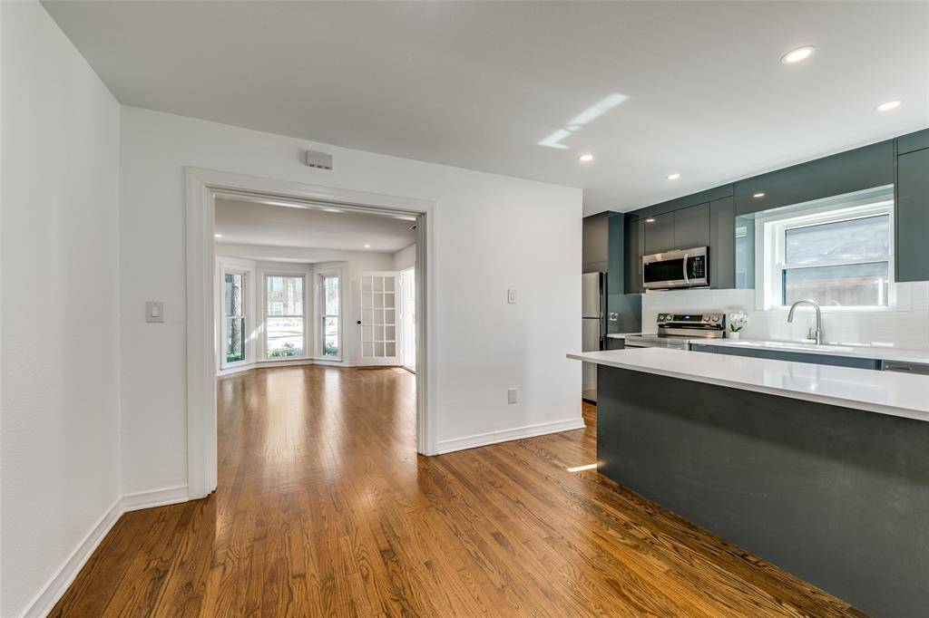 5117 Maple Springs Boulevard, Dallas, TX 75235