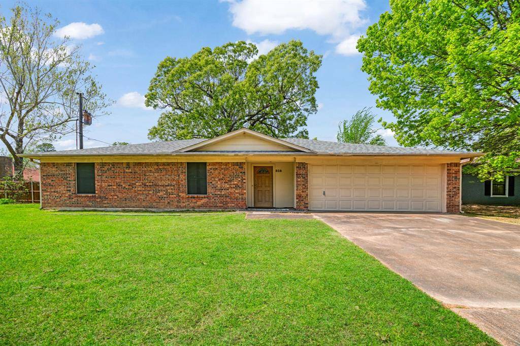 315 34th Street NE, Paris, TX 75460