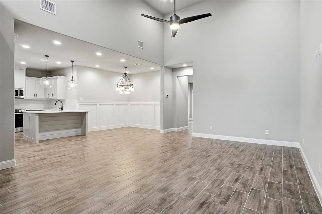 209 Legacy Boulevard, Weatherford, TX 76085