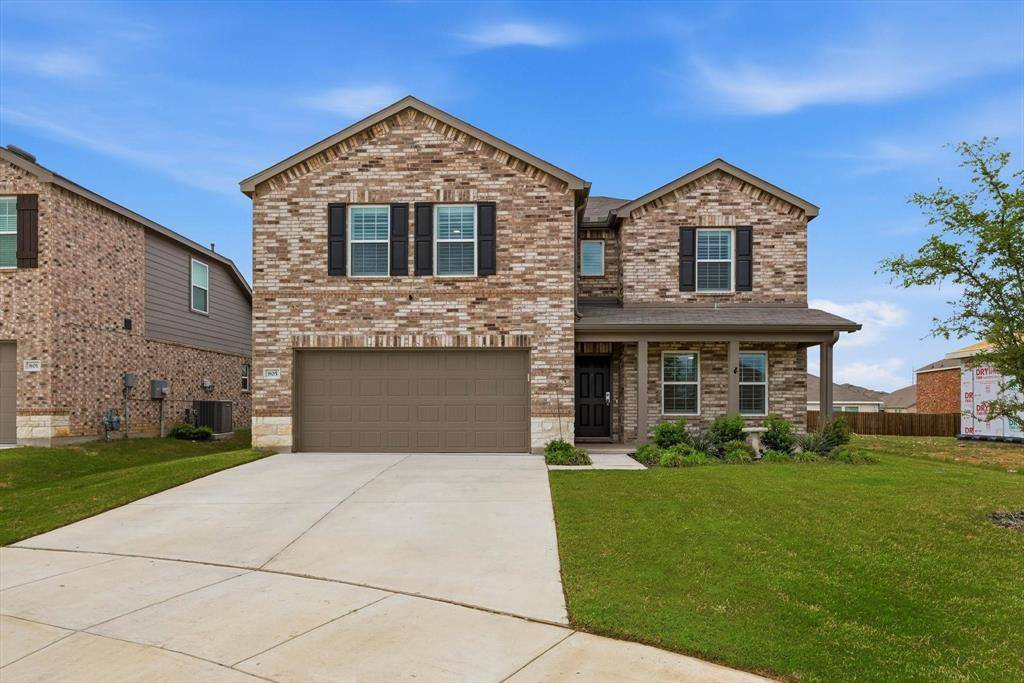 805 Shire Avenue, Haslet, TX 76052