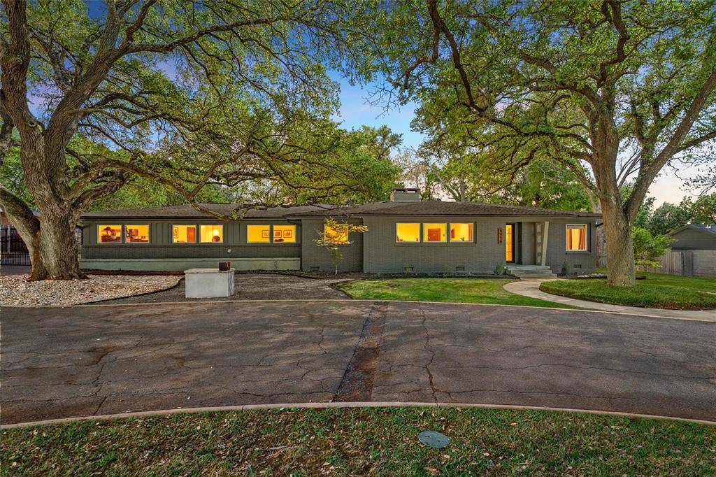 4916 Ridgeview Drive, Waco, TX 76710