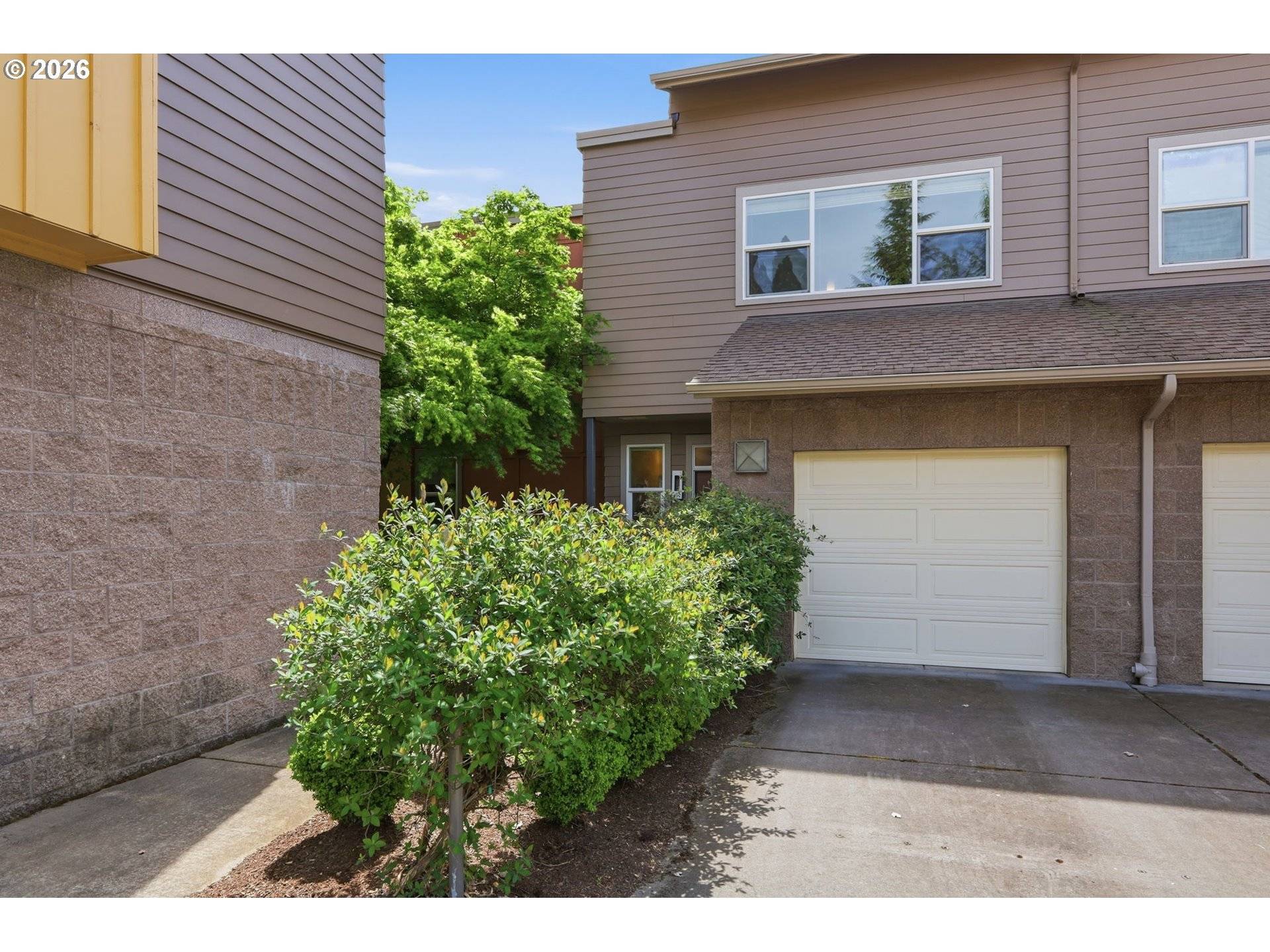 367 RUSTIC PL #44, Eugene, OR 97401