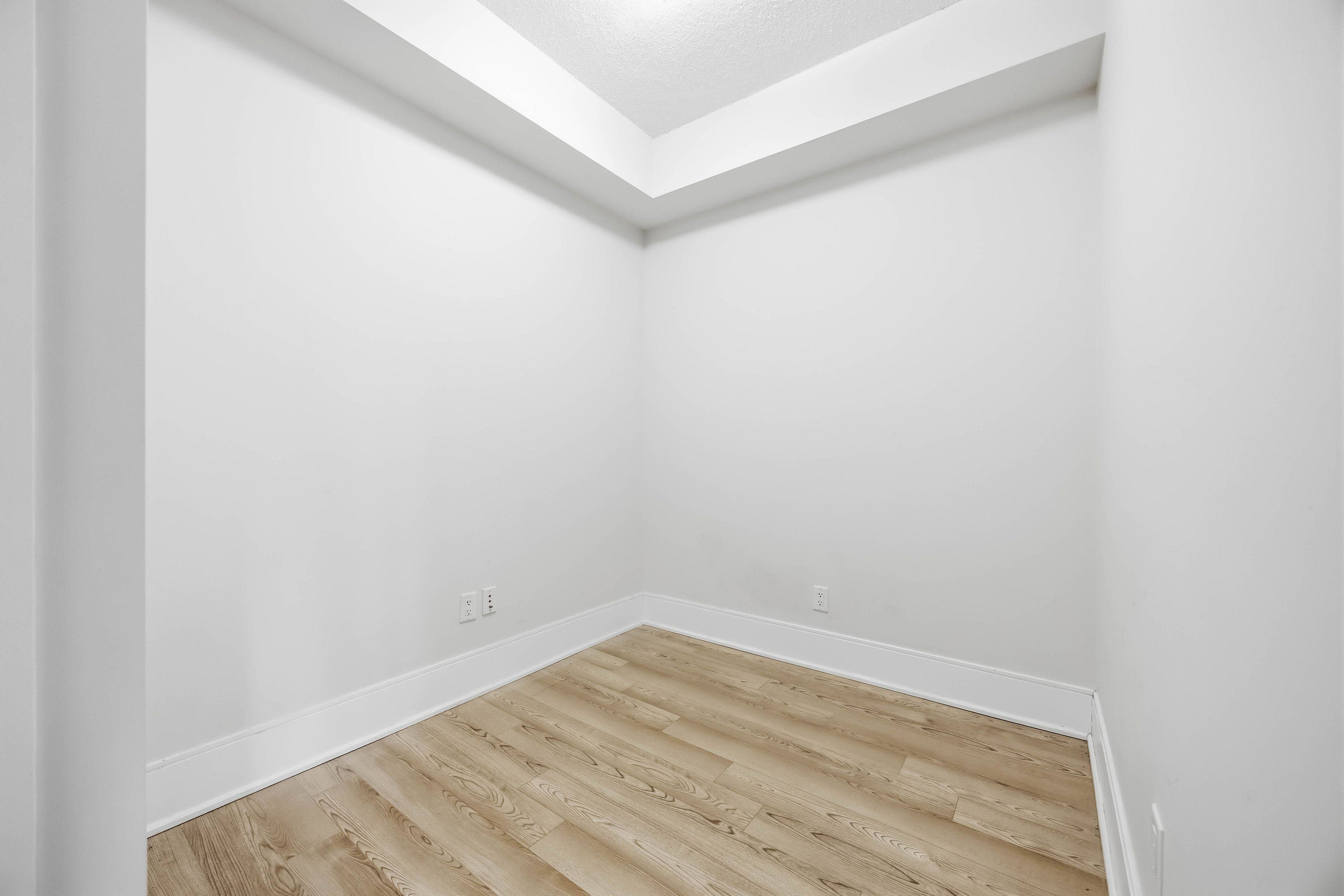 181 Wynford DR #1206, Toronto C13, ON M3C 0C6