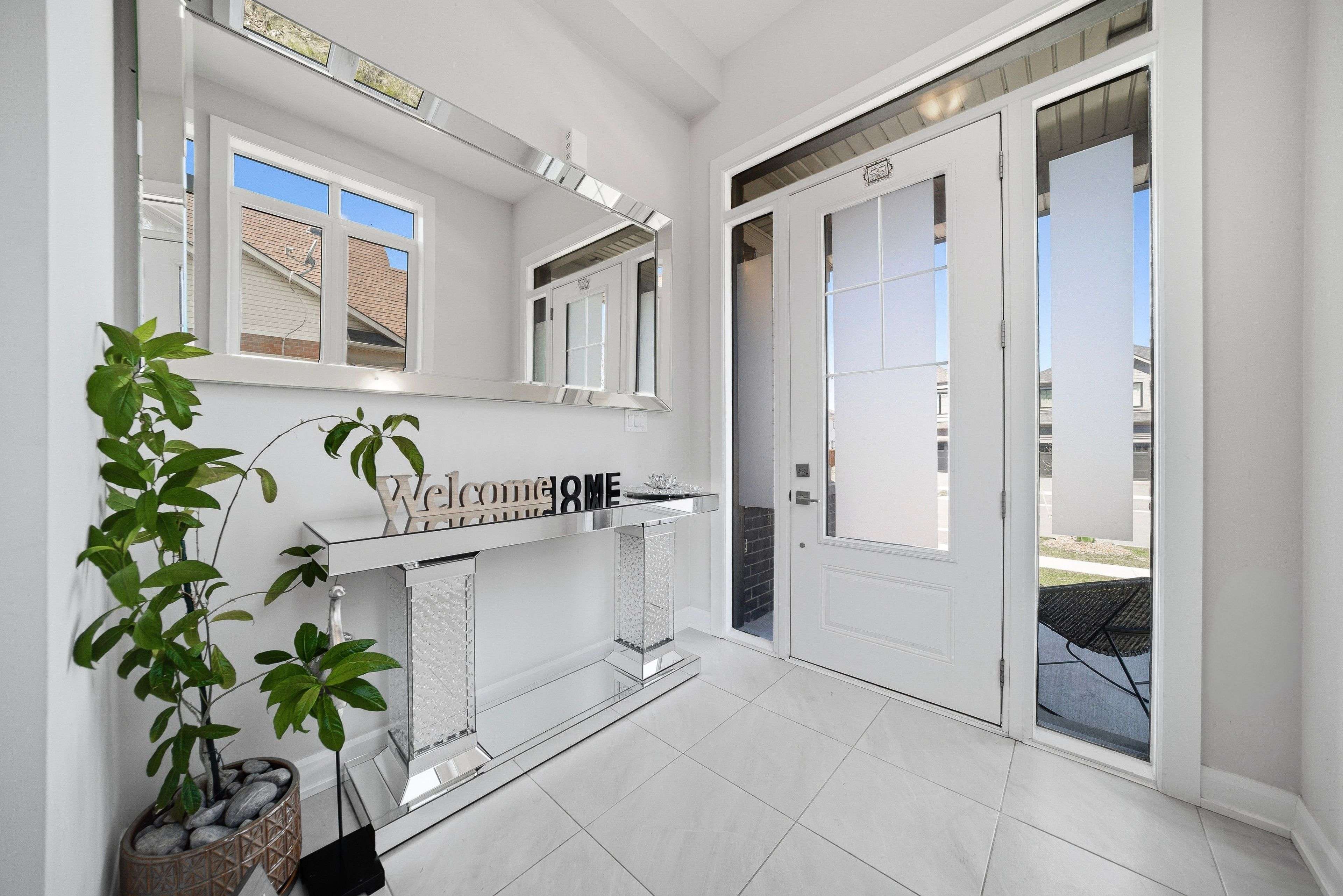 37 Riesling ST, Grimsby, ON L3M 0L2