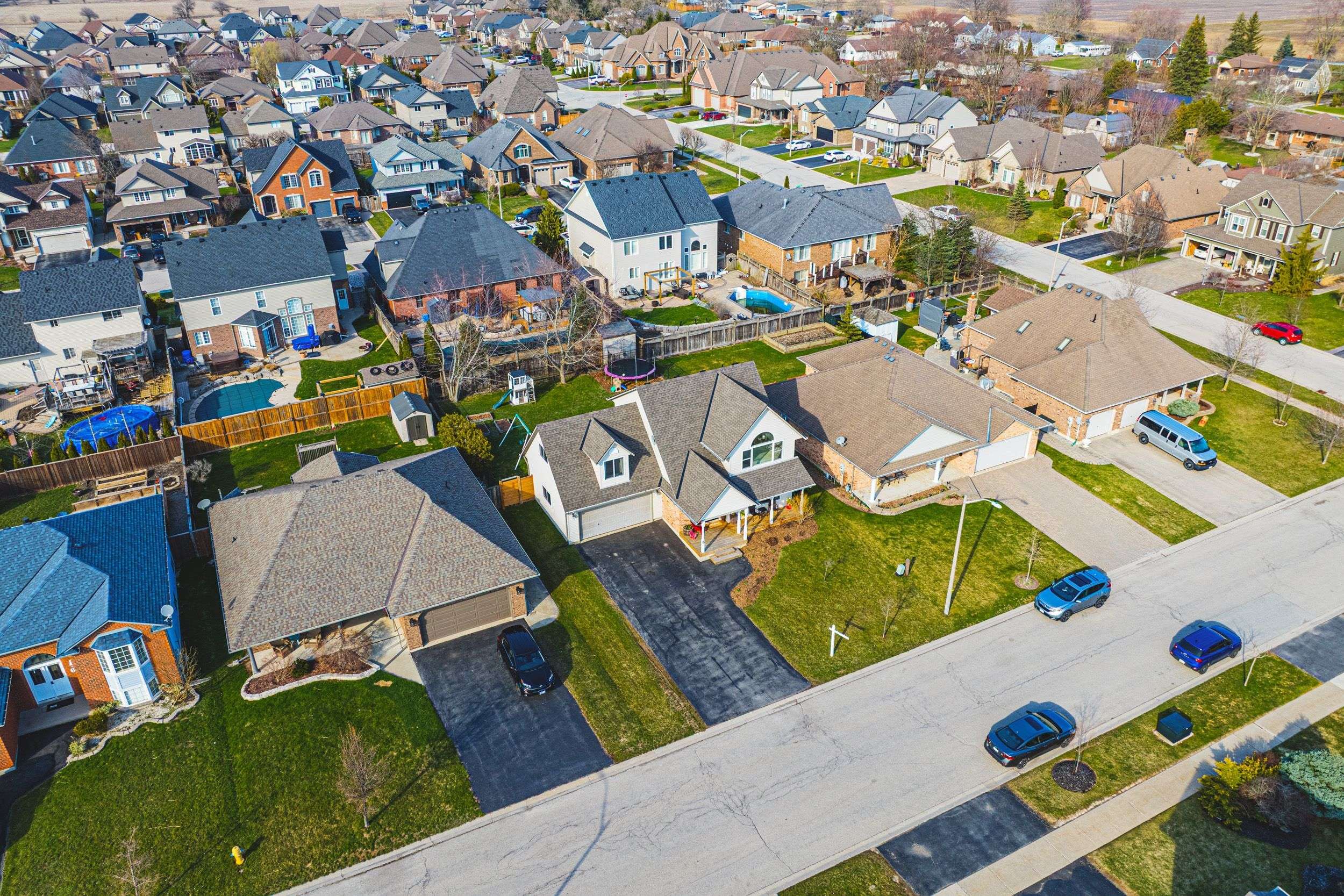 6 Las RD, West Lincoln, ON L0R 2A0