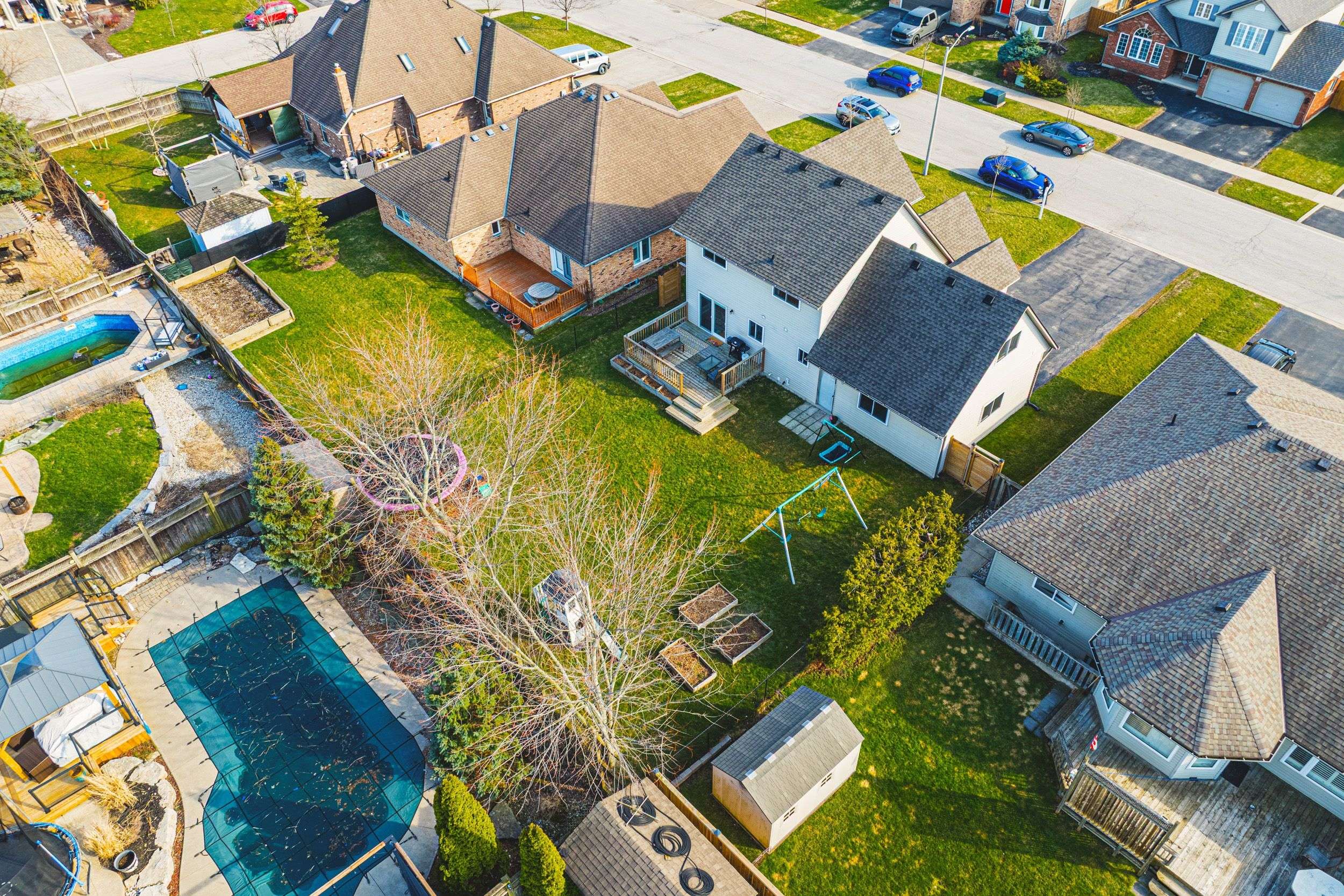 6 Las RD, West Lincoln, ON L0R 2A0