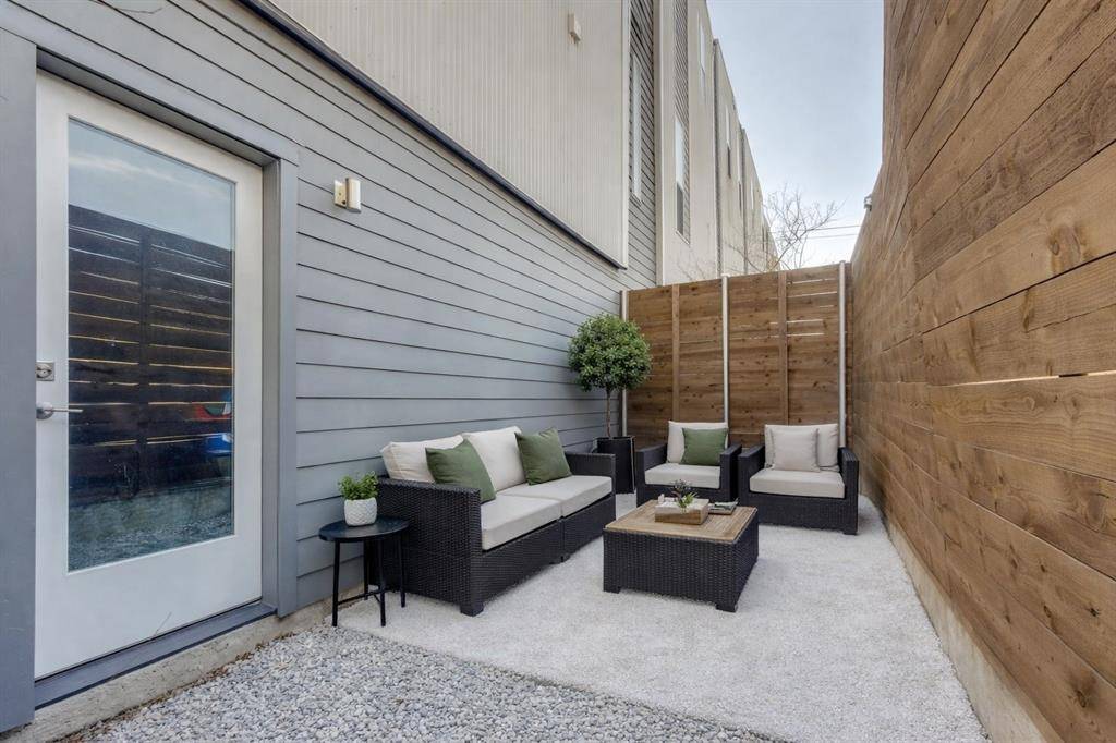 1514 N Washington #105, Dallas, TX 75204