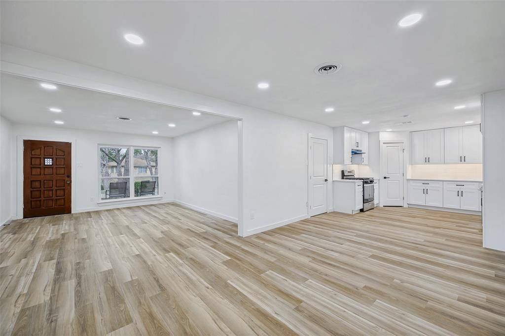 3216 Rock Bluff Drive, Dallas, TX 75227