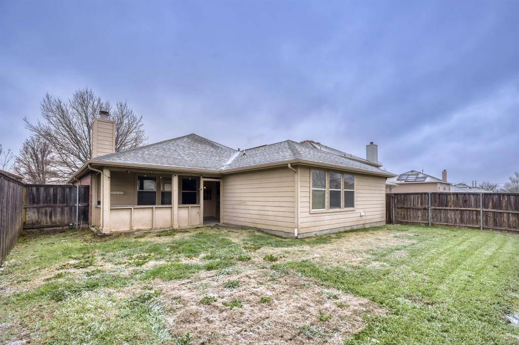 308 Butternut Drive, Fate, TX 75087