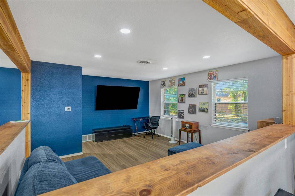 810 Arthur Drive, Arlington, TX 76013