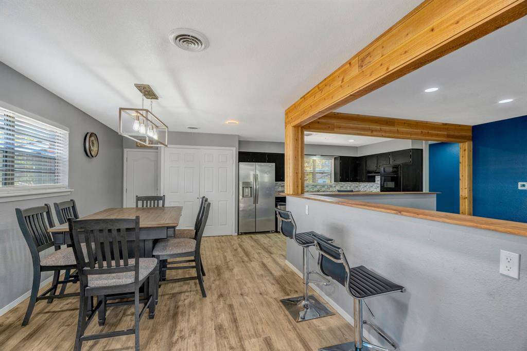 810 Arthur Drive, Arlington, TX 76013