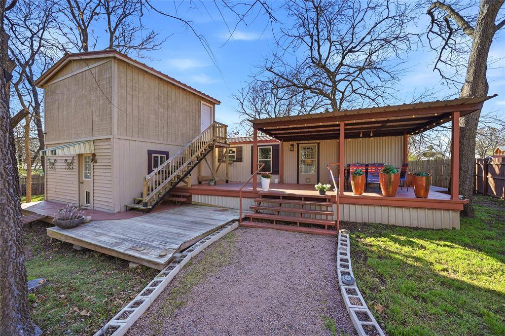 48 Ivanhoe Drive, Gordonville, TX 76245