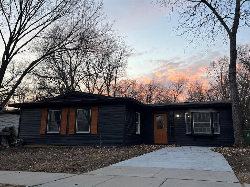 620 Samuels Lane, Arlington, TX 76010