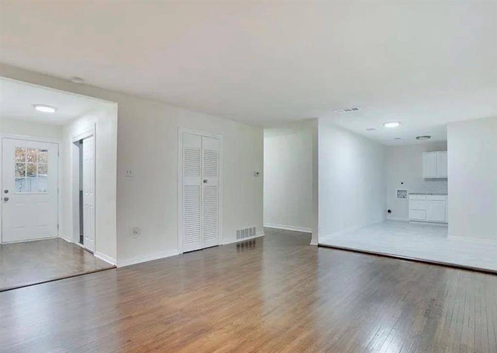 620 Samuels Lane, Arlington, TX 76010